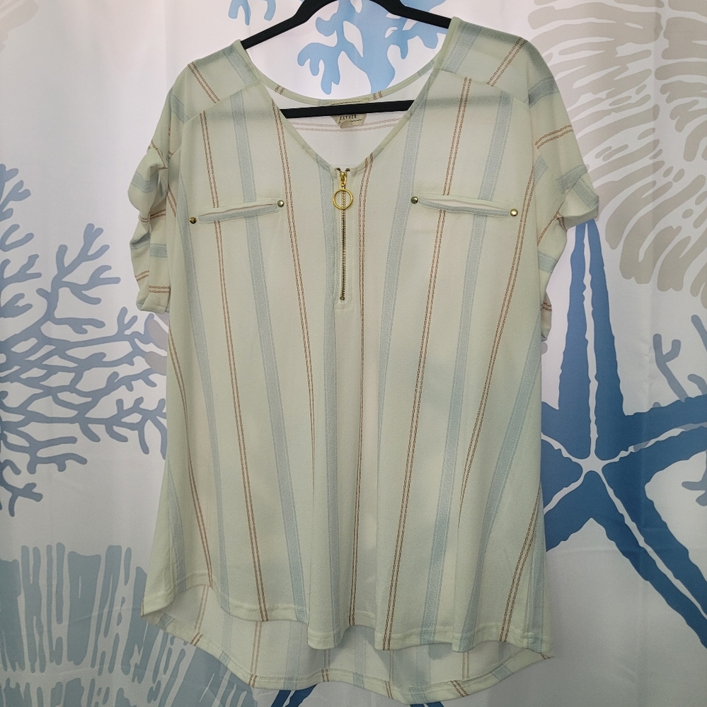 Business casual blouse